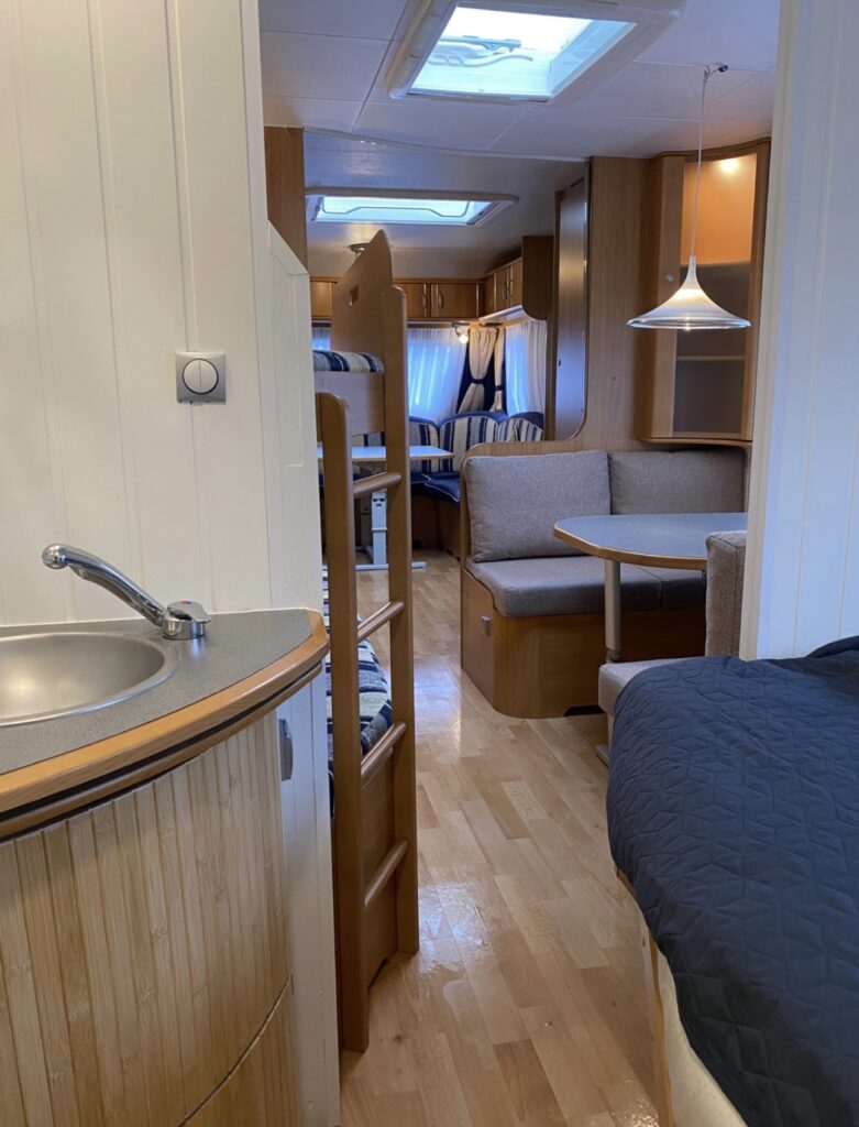 Caravan screenshot
